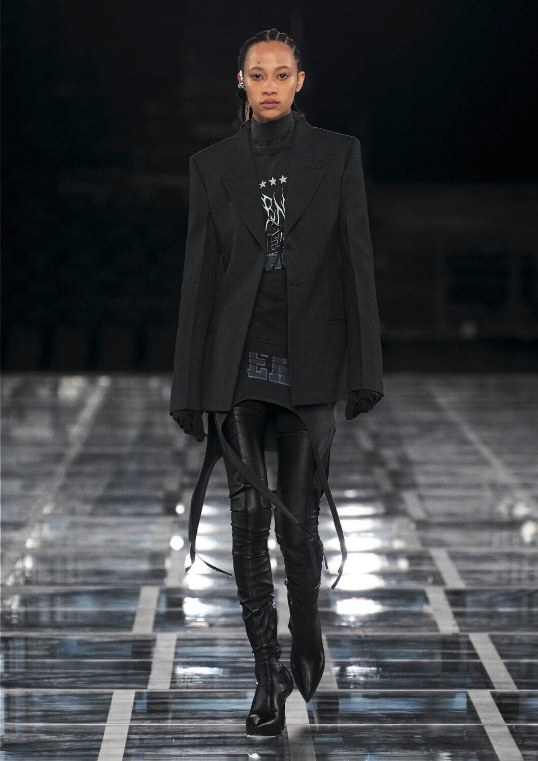 ジバンシィ(Givenchy) 2022-23年秋冬ウィメンズ&メンズコレクション