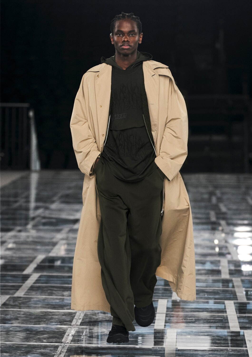ジバンシィ : Givenchy - ファッションプレス