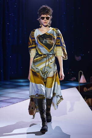 アンドレアス・クロンターラー フォー ヴィヴィアン・ウエストウッド(Andreas Kronthaler for Vivienne Westwood) 2022-23年秋冬ウィメンズ&メンズコレクション  - 写真38