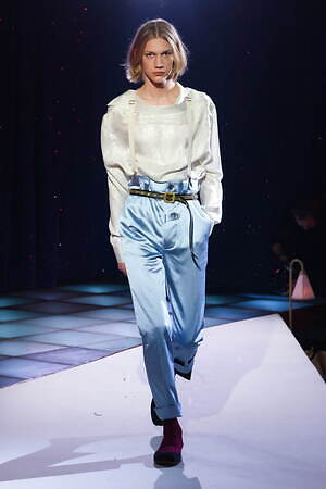 アンドレアス・クロンターラー フォー ヴィヴィアン・ウエストウッド(Andreas Kronthaler for Vivienne Westwood) 2022-23年秋冬ウィメンズ&メンズコレクション  - 写真61