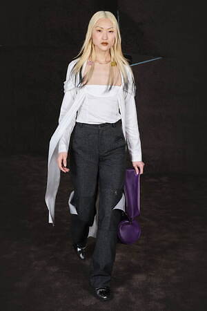 キコ・コスタディノフ(KIKO KOSTADINOV) 2022-23年秋冬ウィメンズコレクション  - 写真9