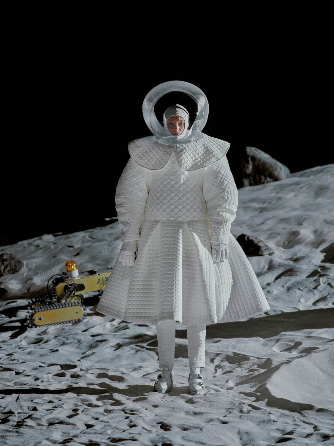 アンリアレイジ 2022‐23年秋冬コレクション - 地球と月、2つの星を繋ぐ“未来の服”｜写真2