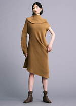 イッセイ ミヤケ 2022-23年秋冬コレクション - 種から実へ、みずみずしく鮮やかな成長を辿る｜写真12