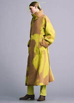 イッセイ ミヤケ 2022-23年秋冬コレクション - 種から実へ、みずみずしく鮮やかな成長を辿る｜写真27