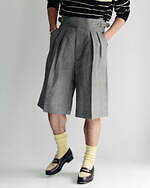 ザ・クラシック“白黒チェック”のカラーレスシャツ＆グルカショーツ、ランド オブ トゥモロー別注で｜写真4