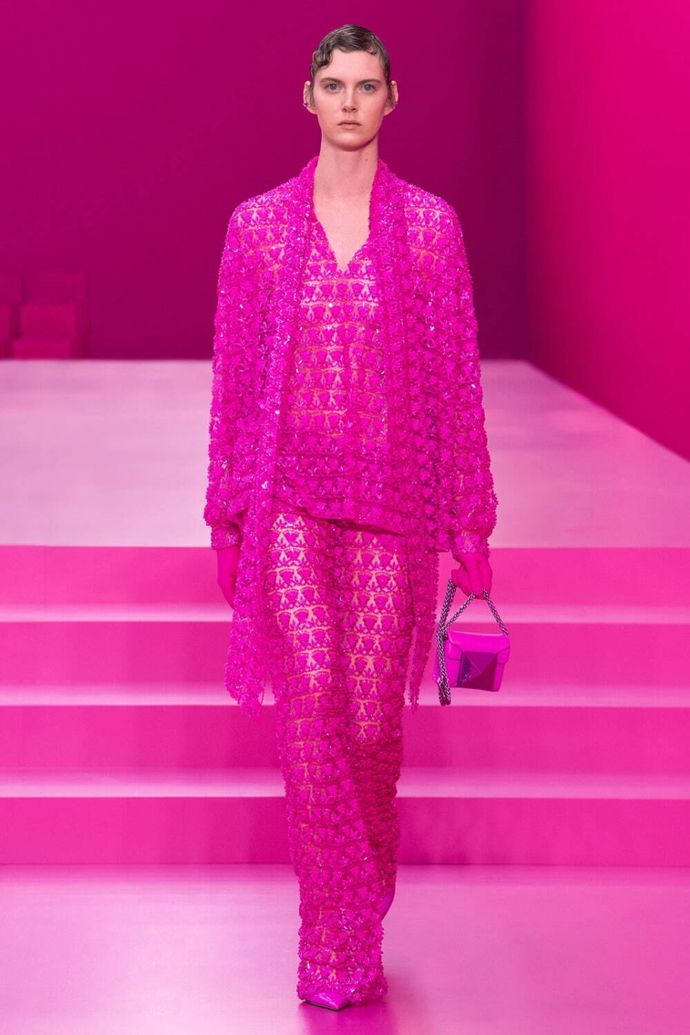 ヴァレンティノ ピンク PP コレクション 2022-23年秋冬<span>コレクション</span> - 写真29