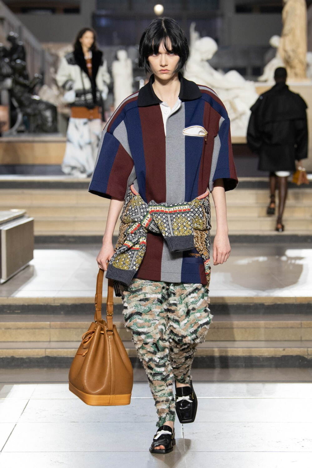 ルイ・ヴィトン(LOUIS VUITTON) 2022-23年秋冬ウィメンズコレクション  - 写真41