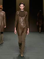 エルメス 22-23年秋冬ウィメンズコレクション - 現代的ロマンティックの理想像｜写真39