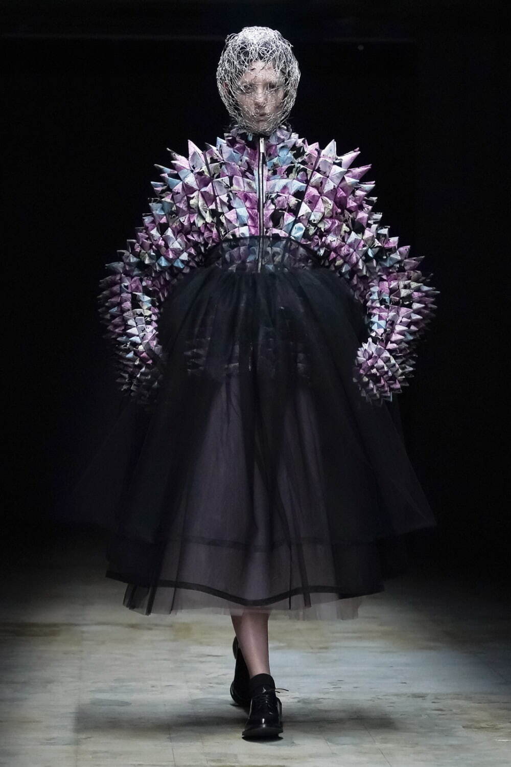 ノワール ケイ ニノミヤ(noir kei ninomiya) 2022-23年秋冬ウィメンズコレクション  - 写真1