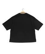 クルニ“ライン入りネックリブ”のダンボールニットTシャツ、中目黒の直営店限定で｜写真2