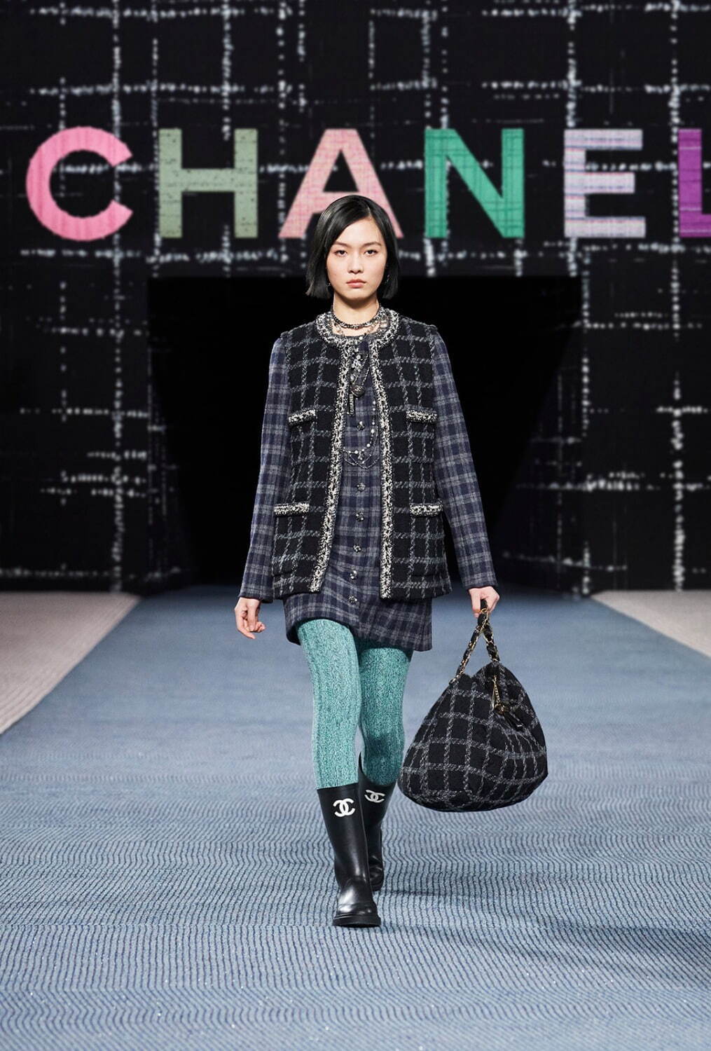 シャネル(CHANEL) 2022-23年秋冬ウィメンズコレクション  - 写真32