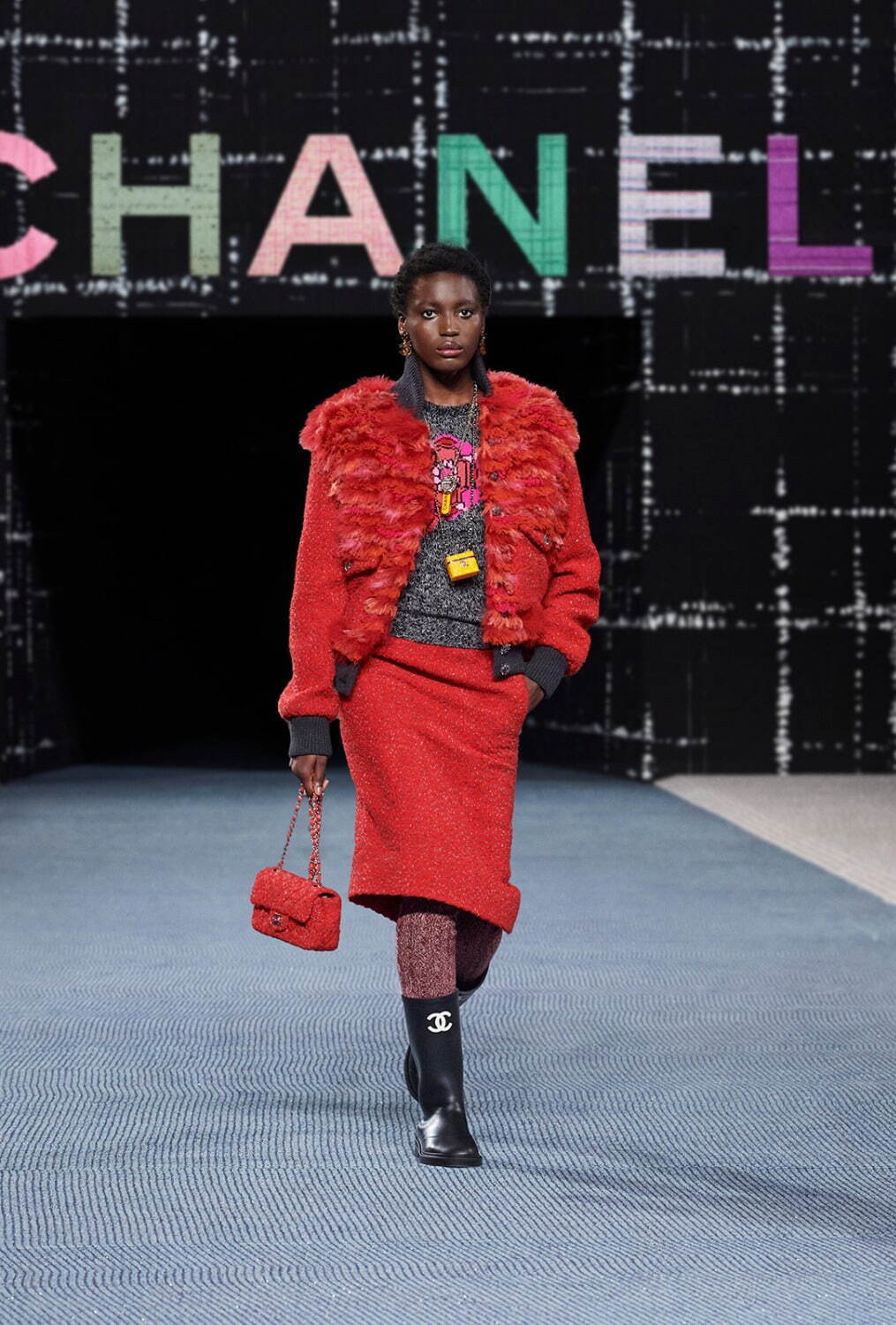 ルック】「シャネル」2022-23年秋冬コレクション - WWDJAPAN