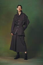 ウジョー 2022年秋冬コレクション - 凛とした余白｜写真12