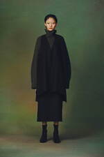 ウジョー 2022年秋冬コレクション - 凛とした余白｜写真19