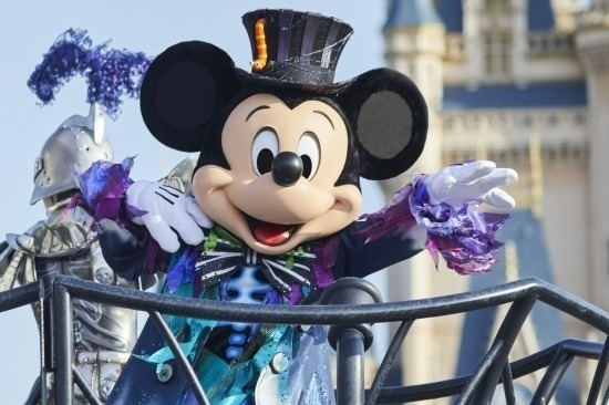 東京ディズニーシー22年度スケジュール 春イベントからクリスマスまで開催期間 内容まとめ ファッションプレス