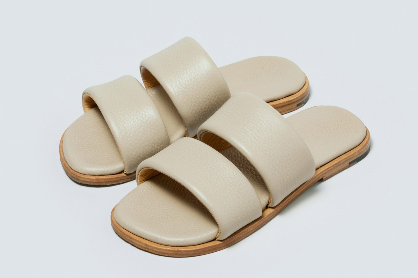 ブランド 新品 AURALEE オーラリー レザー サンダル | terepin.com