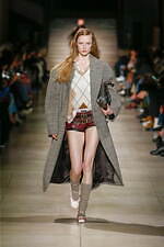 ミュウミュウ 2022年秋冬コレクション - 進化するバランス感覚、新しい概念を宿して｜写真38