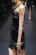 アンダーカバー 2022-23年秋冬ウィメンズコレクション - 心に燻る冷たい炎｜写真9