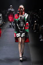 アンダーカバー 2022-23年秋冬ウィメンズコレクション - 心に燻る冷たい炎｜写真22