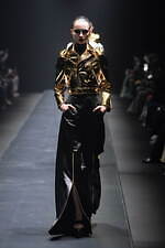 アンダーカバー 2022-23年秋冬ウィメンズコレクション - 心に燻る冷たい炎｜写真34