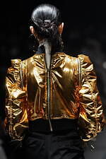 アンダーカバー 2022-23年秋冬ウィメンズコレクション - 心に燻る冷たい炎｜写真40