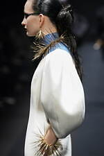 アンダーカバー 2022-23年秋冬ウィメンズコレクション - 心に燻る冷たい炎｜写真47