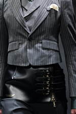 アンダーカバー 2022-23年秋冬ウィメンズコレクション - 心に燻る冷たい炎｜写真53