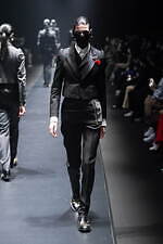 アンダーカバー 2022-23年秋冬ウィメンズコレクション - 心に燻る冷たい炎｜写真57