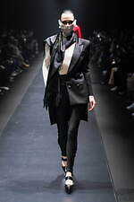 アンダーカバー 2022-23年秋冬ウィメンズコレクション - 心に燻る冷たい炎｜写真62