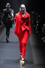 アンダーカバー 2022-23年秋冬ウィメンズコレクション - 心に燻る冷たい炎｜写真65