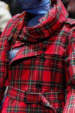 アンダーカバー 2022-23年秋冬ウィメンズコレクション - 心に燻る冷たい炎｜写真74