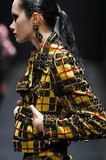 アンダーカバー 2022-23年秋冬ウィメンズコレクション - 心に燻る冷たい炎｜写真80