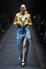 アンダーカバー 2022-23年秋冬ウィメンズコレクション - 心に燻る冷たい炎｜写真99