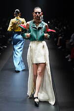 アンダーカバー 2022-23年秋冬ウィメンズコレクション - 心に燻る冷たい炎｜写真102