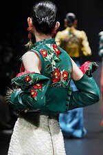 アンダーカバー 2022-23年秋冬ウィメンズコレクション - 心に燻る冷たい炎｜写真104