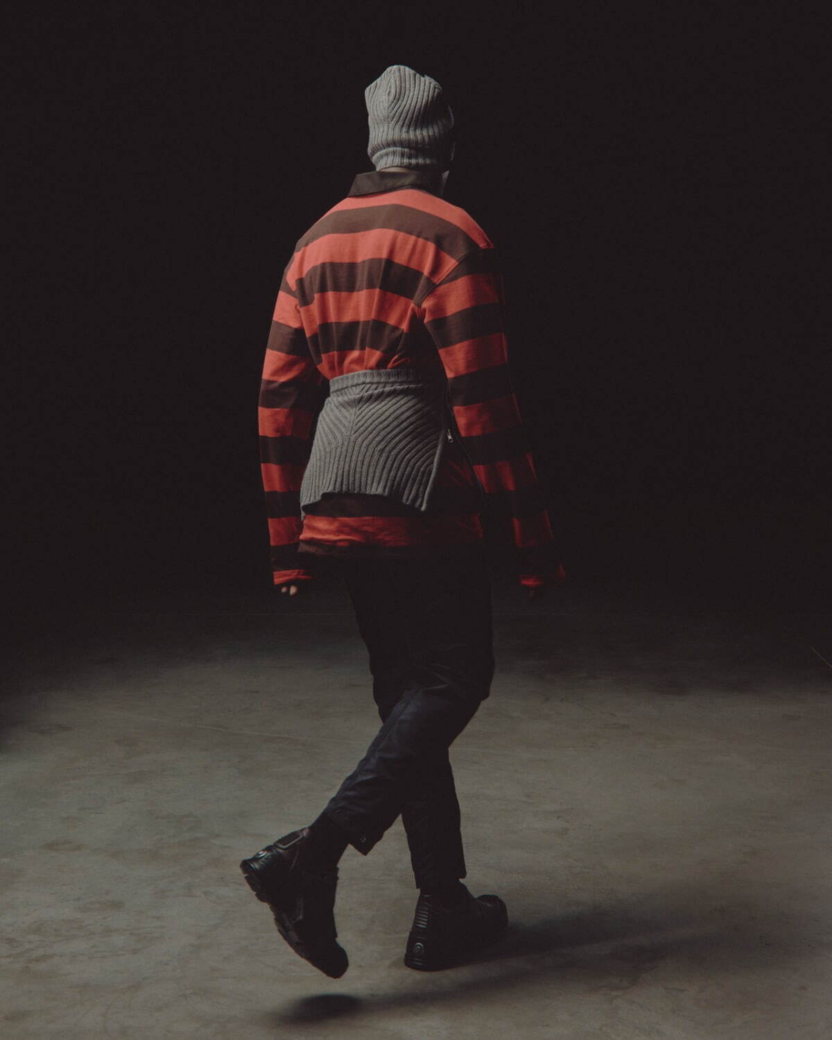 シュープ(SHOOP) 2022-23年秋冬ウィメンズ&メンズコレクション  - 写真32