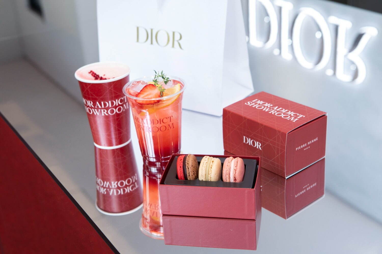 ディオール(DIOR), ピエール・エルメ・パリ(PIERRE HERMÉ PARIS) アディクト ショールーム｜写真5