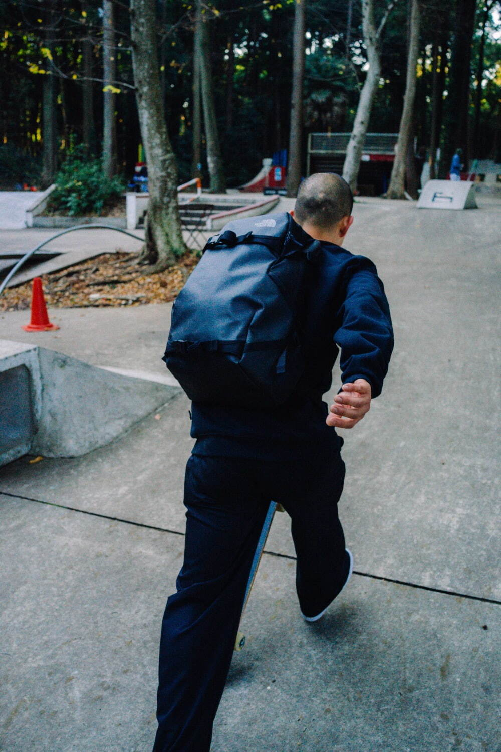 ザ・ノース・フェイス新作"スケートボード"を持ち運べるバックパックやボストンバッグ｜写真12