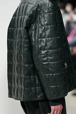 ヨーク 2022年秋冬コレクション - クリフォード・スティル、画布にふるえるポリフォニー｜写真19