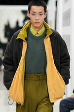 ヨーク 2022年秋冬コレクション - クリフォード・スティル、画布にふるえるポリフォニー｜写真53