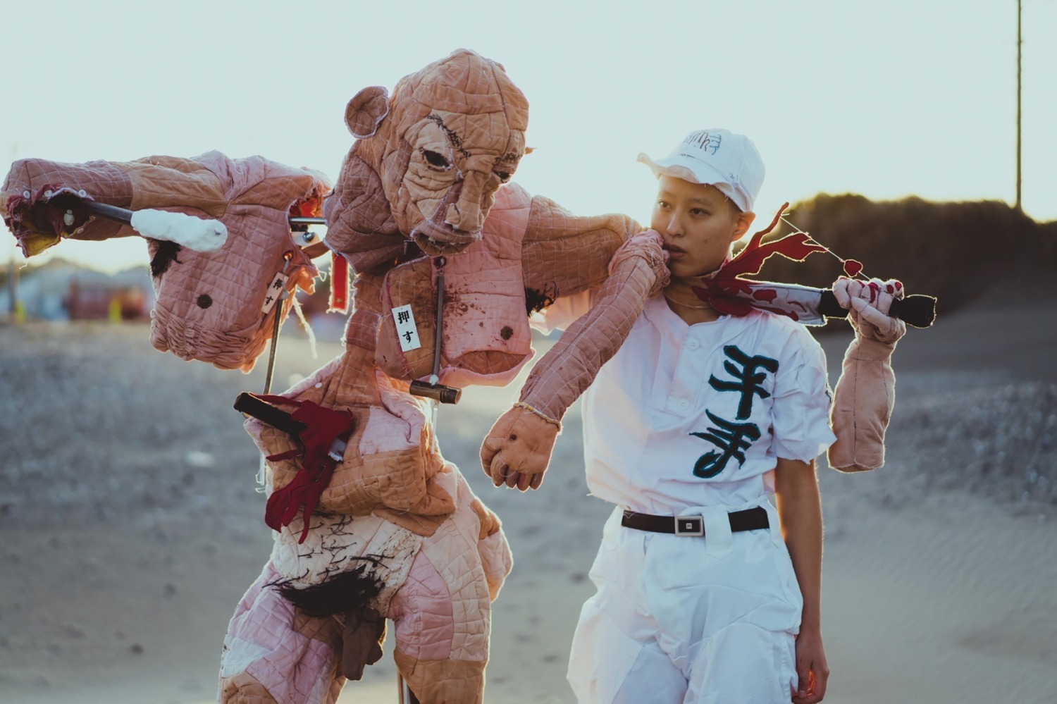 グラフィックデザイン｜グラフィックの次世代を担う「1_WALL」グランプリ・平手の個展が銀座で、“実在しない誰か”を作品化