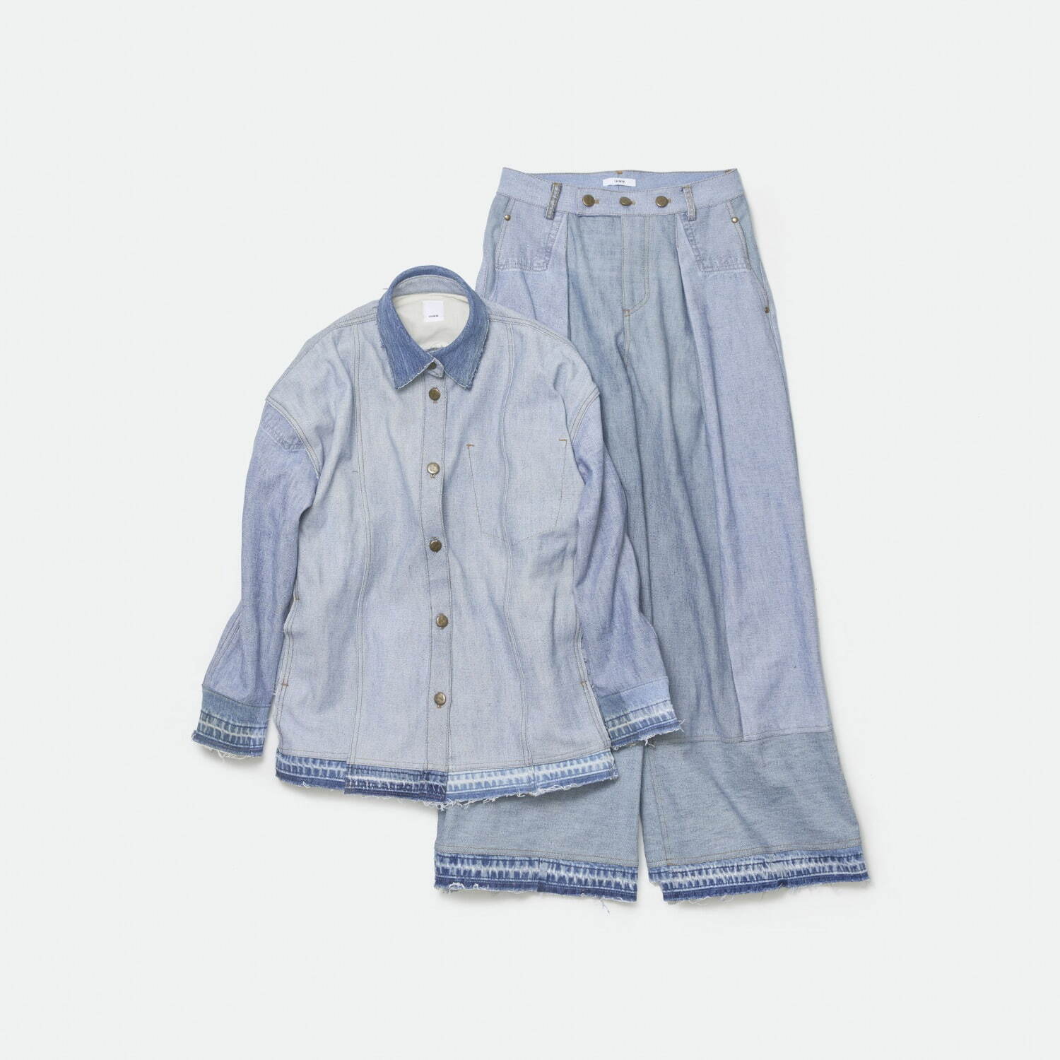 リーバイス(Levi's), 3.1 フィリップ リム(3.1 Phillip Lim), ミナ ペルホネン(minä perhonen), セルジオ ロッシ(Sergio Rossi), アキラナカ(AKIRANAKA), カンペール(CAMPER), アカネ ウツノミヤ(AKANE UTSUNOMIYA), ヌメロ ヴェントゥーノ(N21), チカ キサダ(Chika Kisada), コトハヨコザワ(kotohayokozawa), シャーリーテンプル(Shirley Temple), イン(IHNN), ゴールデングース(GOLDEN GOOSE), フォトコピュー(PHOTOCOPIEU) リーバイス 501｜写真8