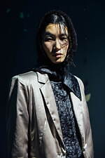 ペイエン 2022-23年秋冬コレクション、内に秘める“自由と強さ”｜写真4