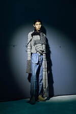 ペイエン 2022-23年秋冬コレクション、内に秘める“自由と強さ”｜写真24