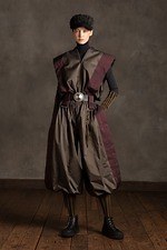 ヒロコ コシノ 2022-23年秋冬コレクション - 優雅で勇敢なソルジャーたちへ｜写真15