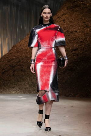 マックイーン(McQueen) 2022-23年秋冬ウィメンズコレクション  - 写真15