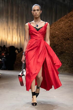 マックイーン(McQueen) 2022-23年秋冬ウィメンズコレクション  - 写真18