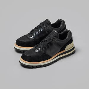 ユナイテッドアローズ＆コム デ ギャルソン＆ニューバランスによる“スーツを楽しむ”限定ストアが渋谷に｜写真20