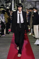 リトルビッグ 2022-23年秋冬コレクション - 月夜の渋谷に映える、大人のストリートルック｜写真12