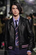 リトルビッグ 2022-23年秋冬コレクション - 月夜の渋谷に映える、大人のストリートルック｜写真29